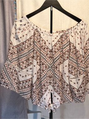 O'Neill Cream Off-Shoulder Boho Peasant Top with Brown Print Size Small